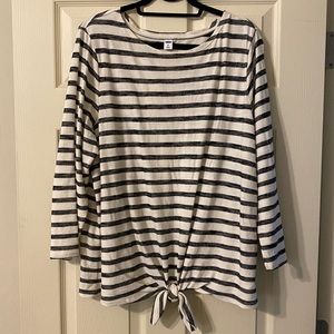 Old Navy top